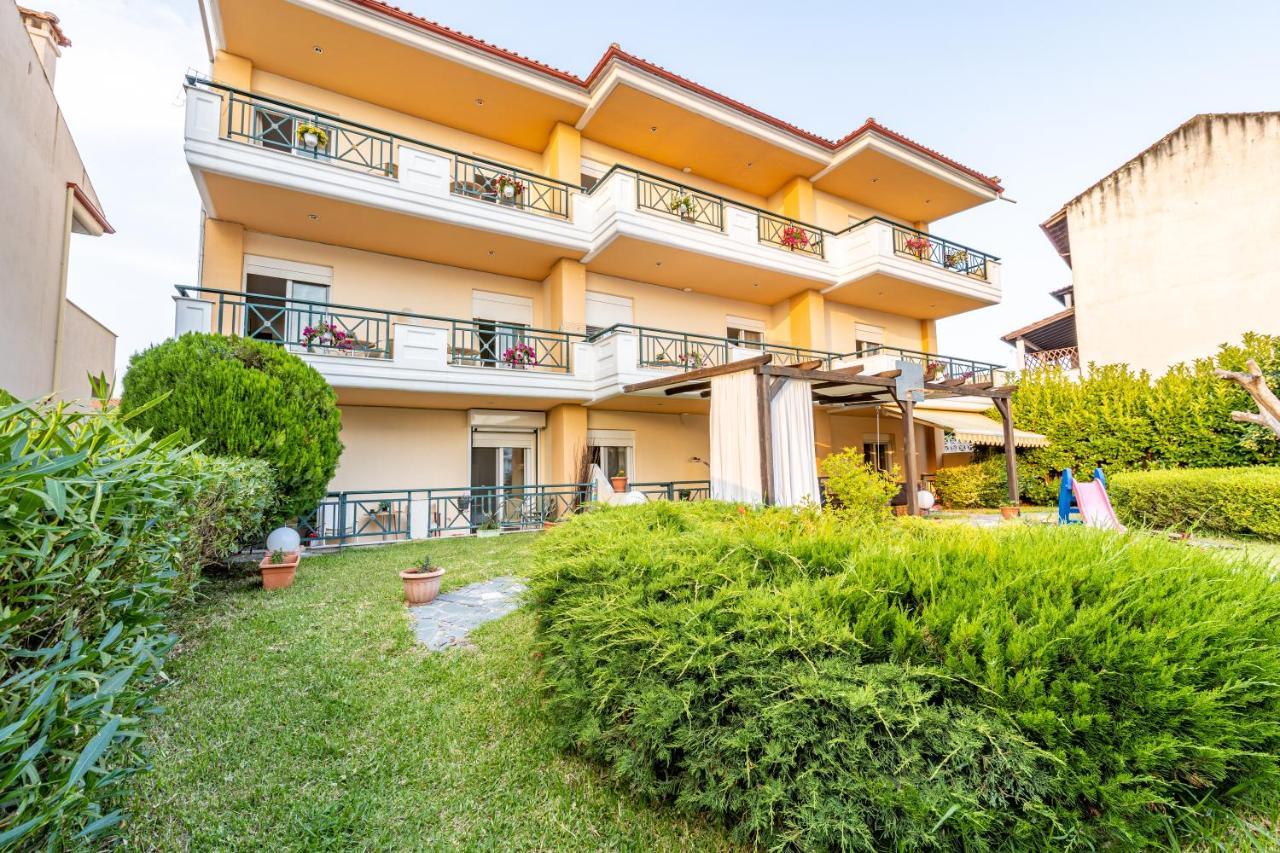 Thalassa Apartment *
